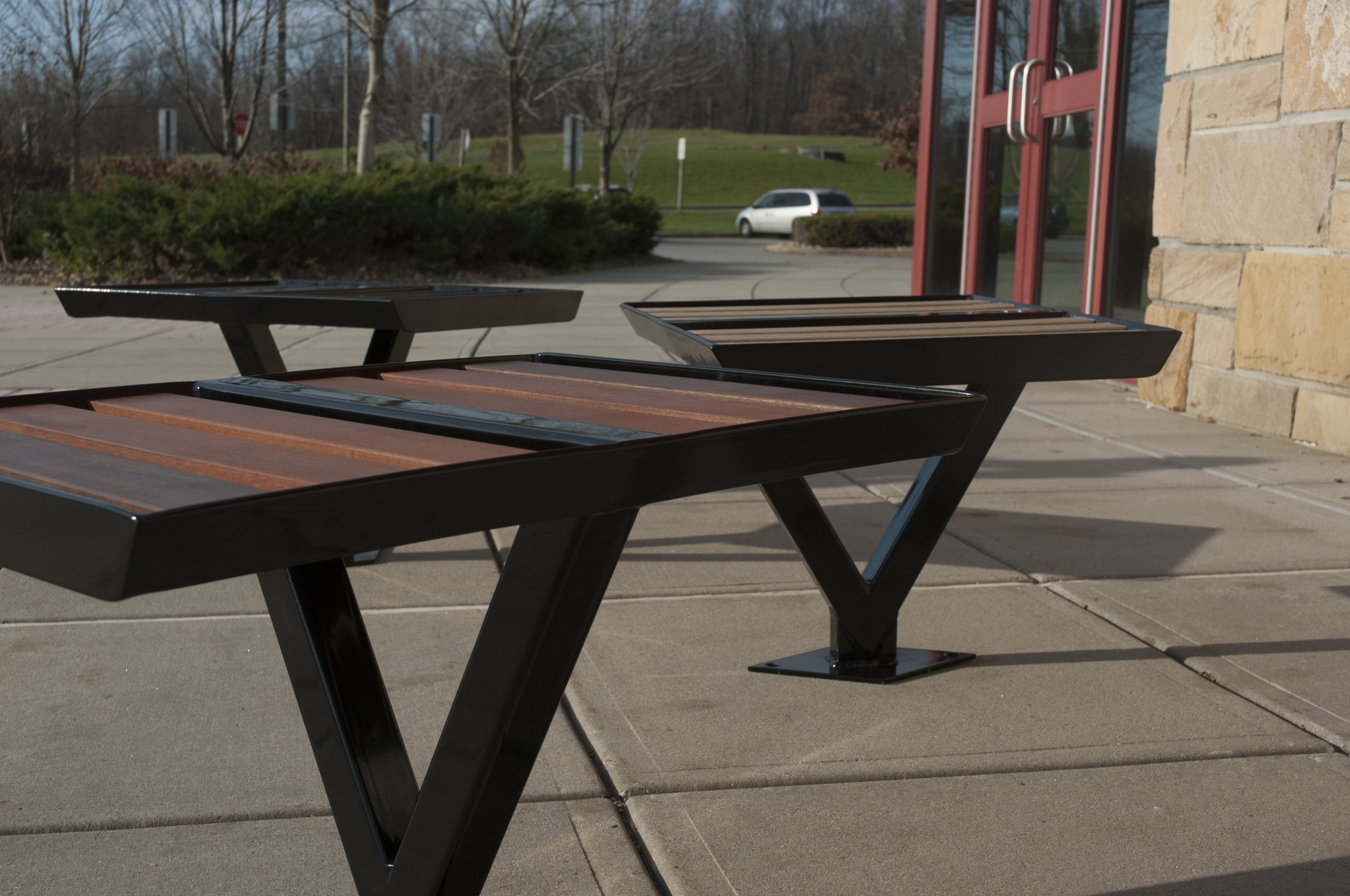 Feature Volant Chair Glossblack Ipe Education Communitycollege