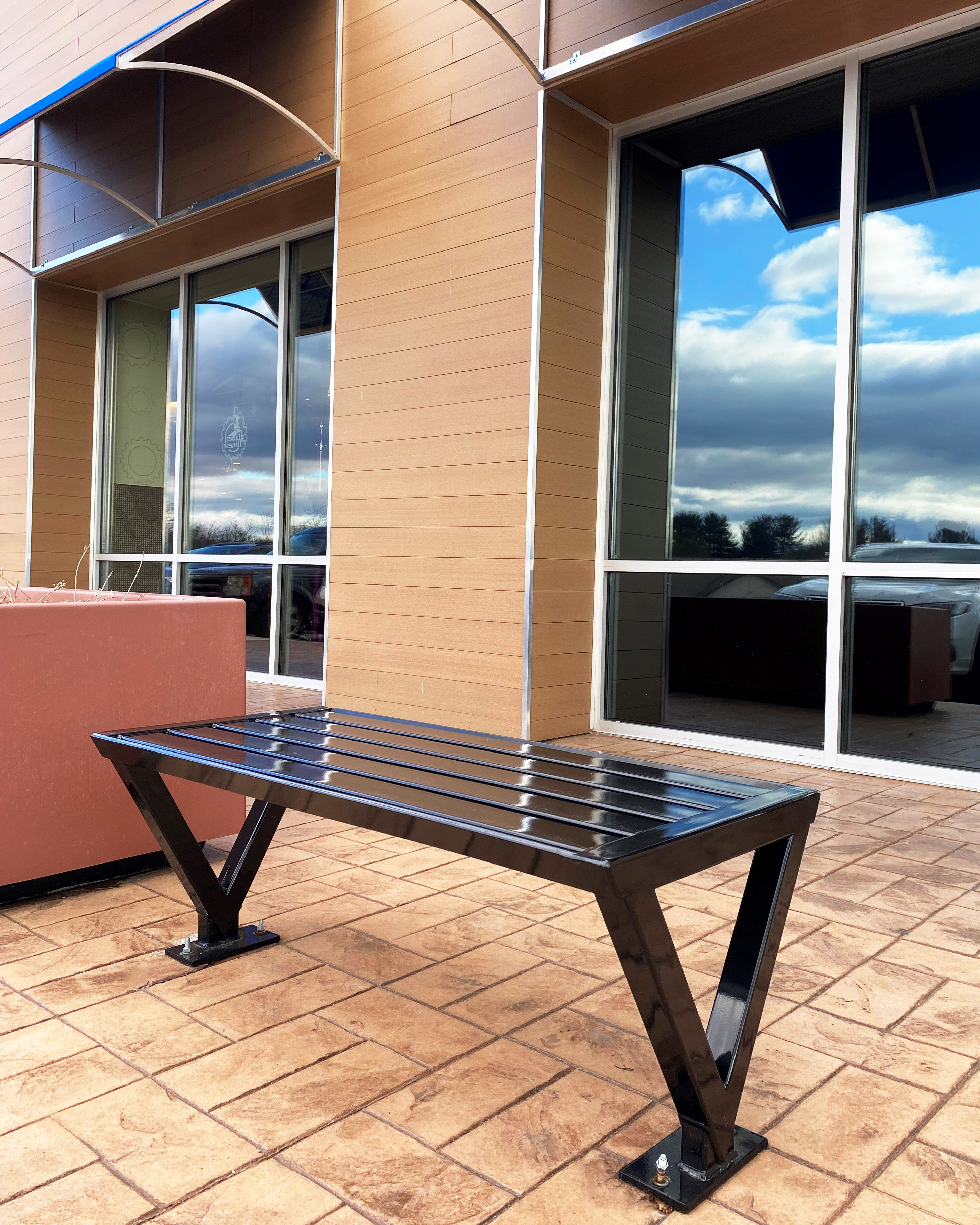 Volant Bench Without Back 4Ft Glossblack Retail Shoppingplaza Ellicottcitymd