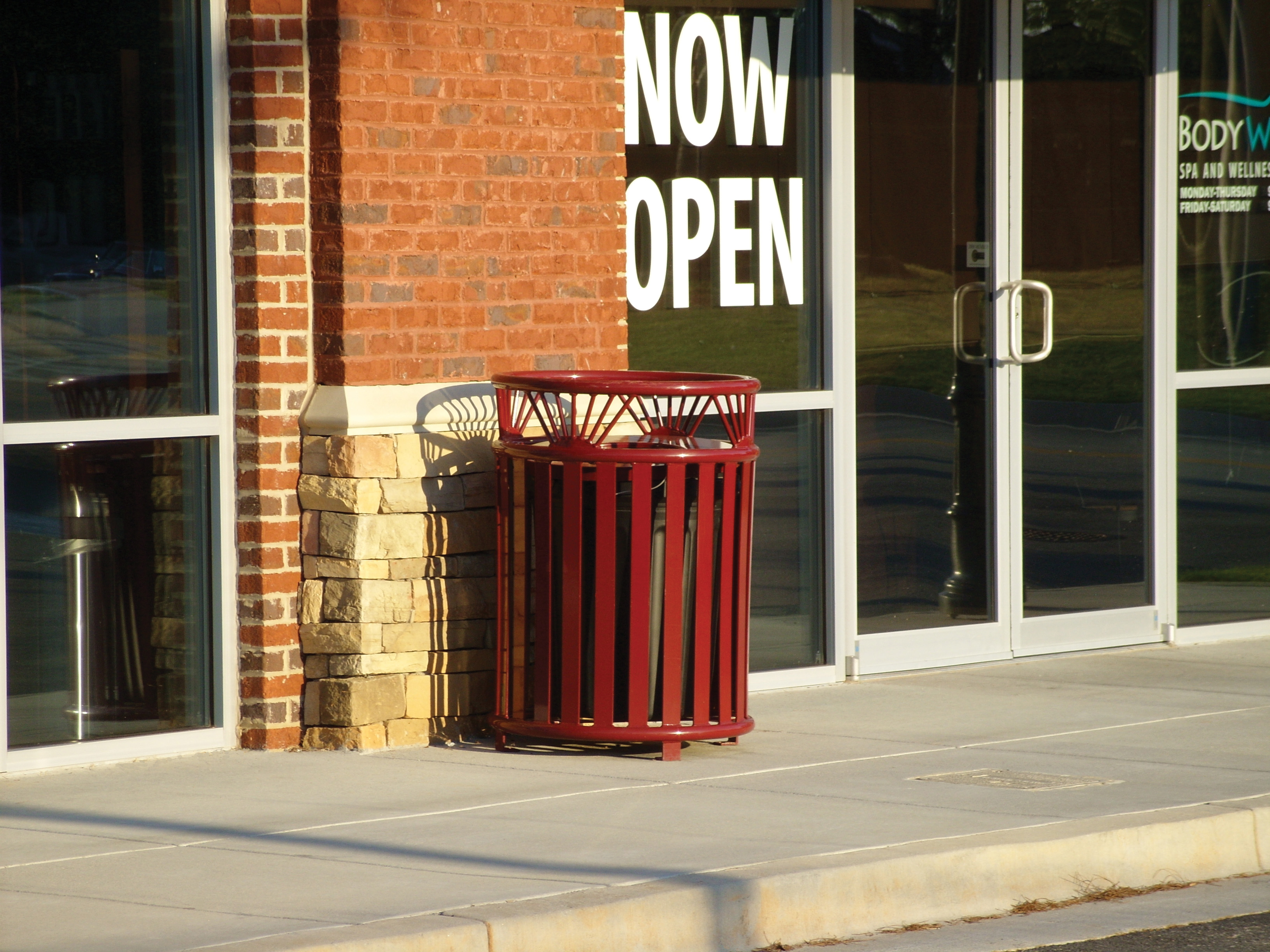 Catalina Litter Receptacle Burgundy Retail Chapelhillnc