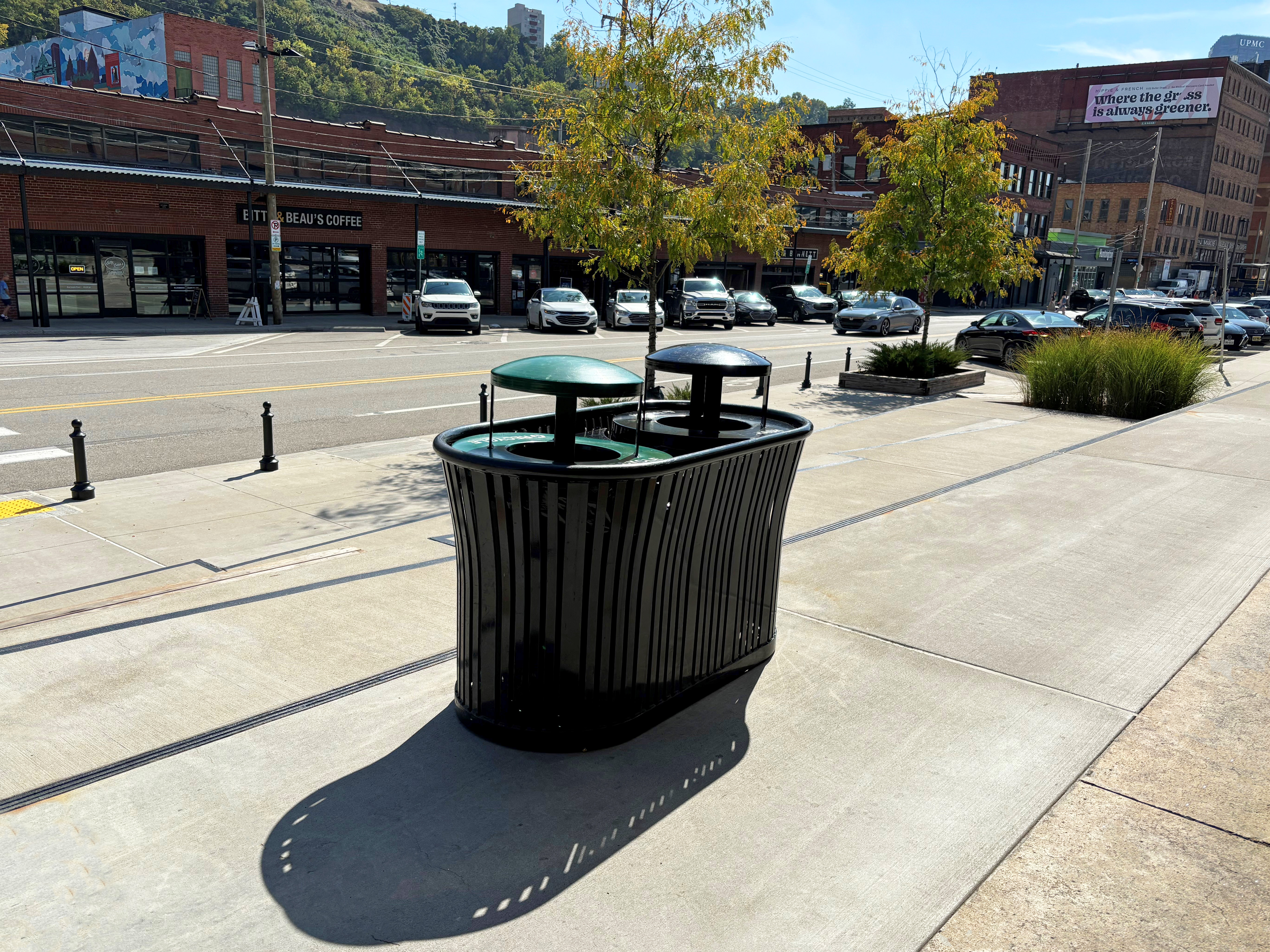 Harmony Dual Trash Recycle Litter Receptacle 32Gal Elevatedlid Glossblack Streetscape Pittsburghpa