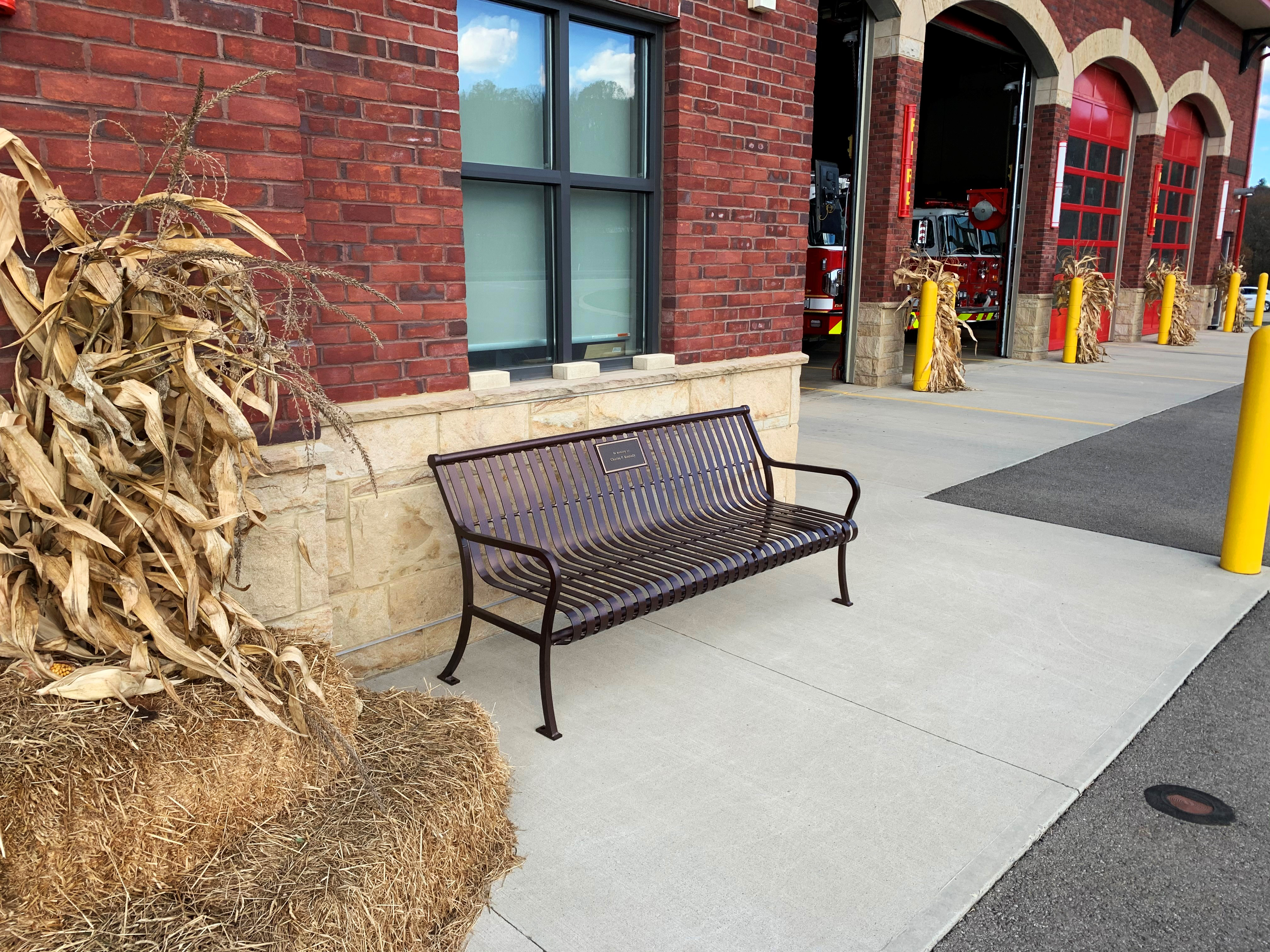 Pullman Bench With Back 6Ft Plaque Coppervein Firestation Marspa