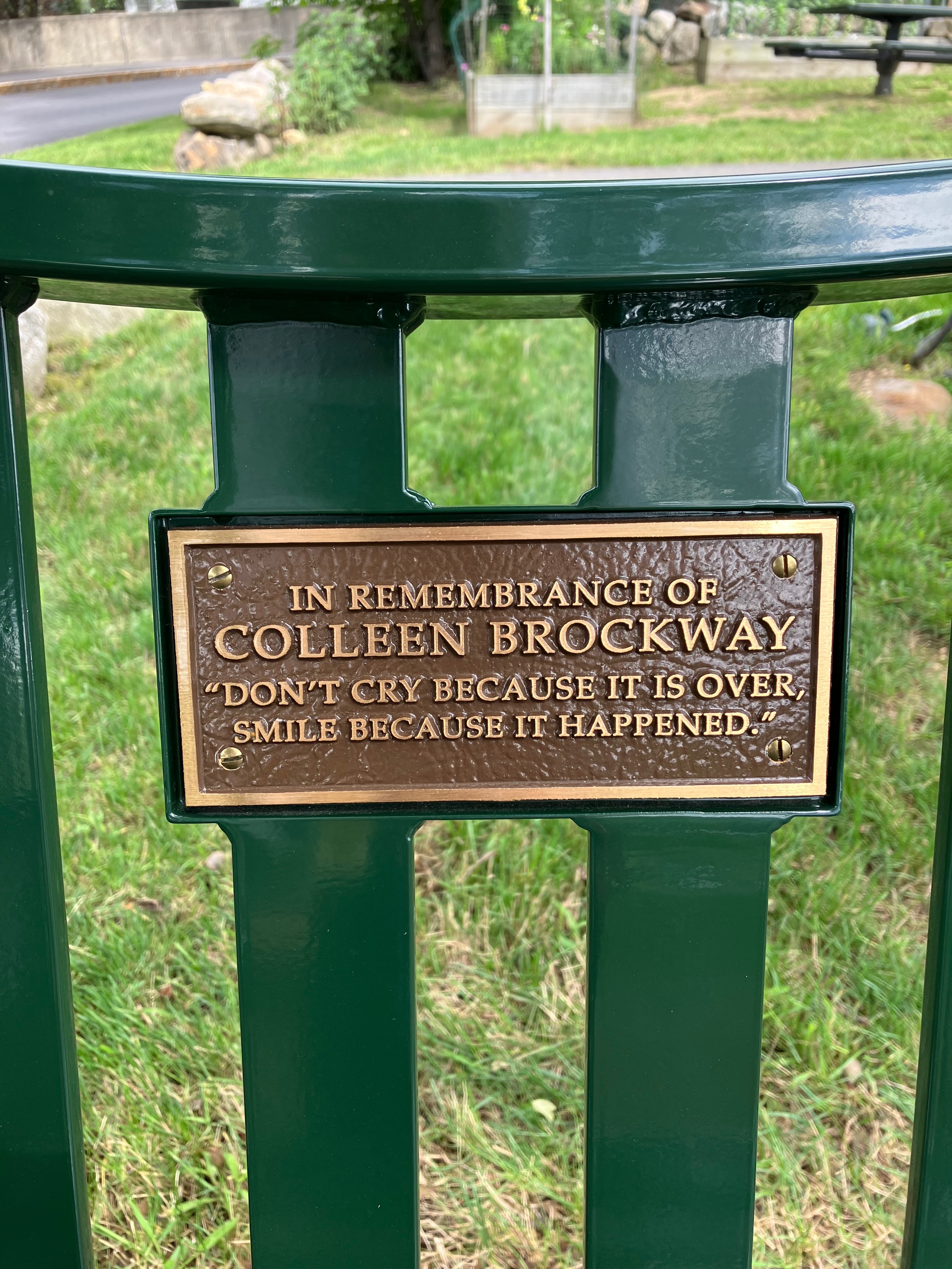 Exeter Chair Hunter Green Plaque Closup Newhampshire