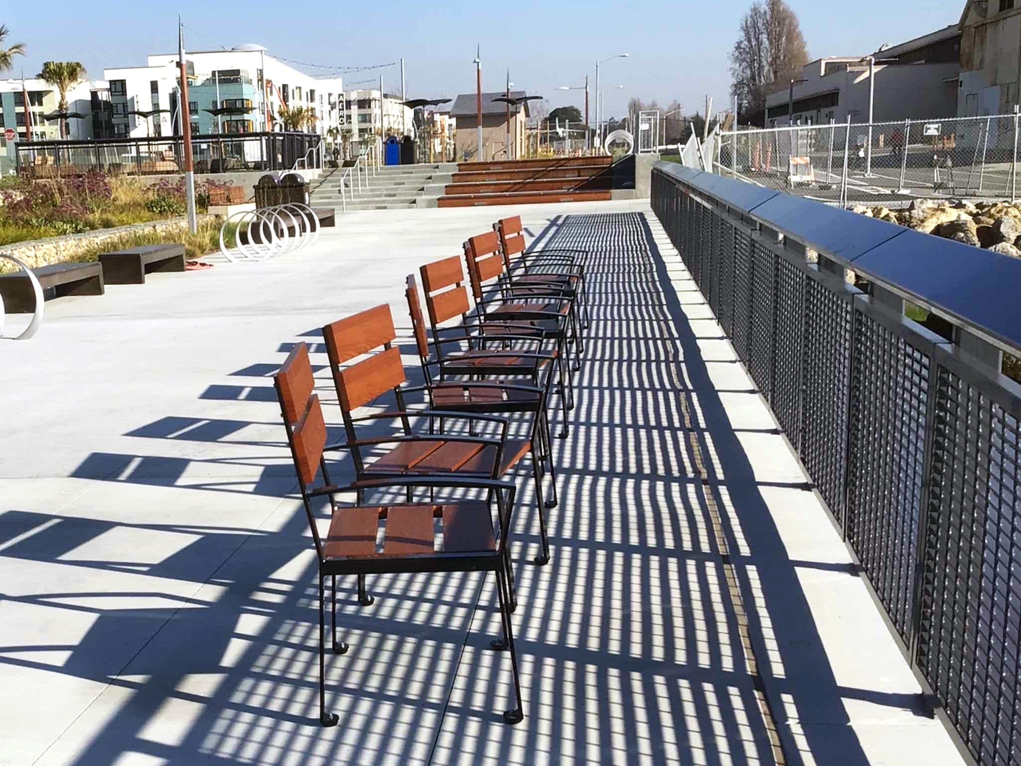 Everett Chair Glossblack Woodgrainaluminum Cherryflame Municipal Recreation Park Waterfront Alamedaca