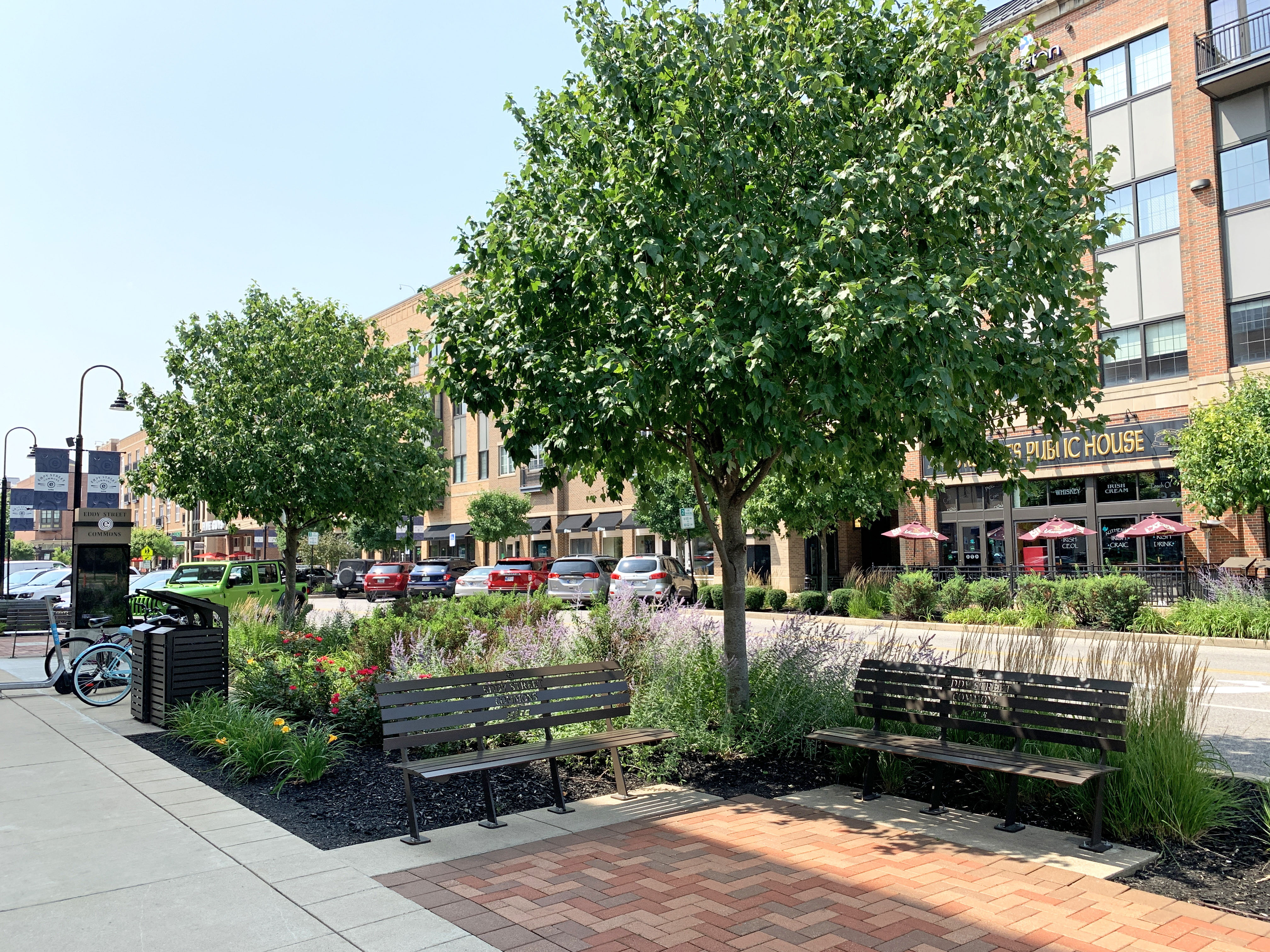 Carson Bench 6Ft Carson Litter Recycle Receptacle 32Gal Bronze Municipal Streetscape Retail Southbendin